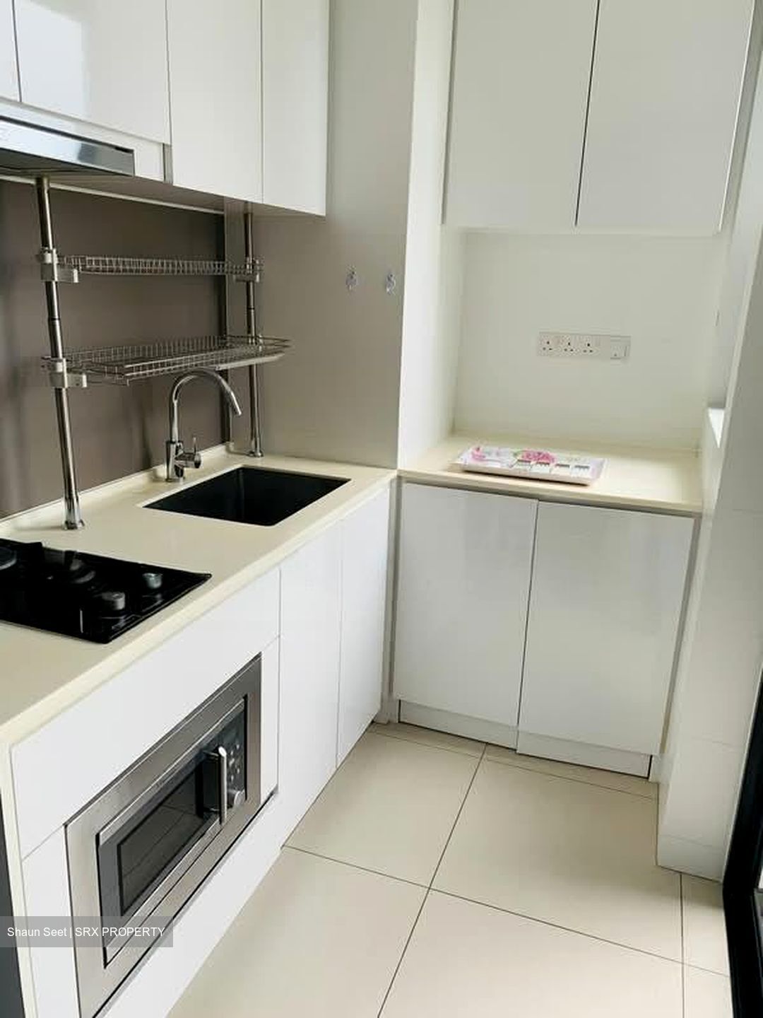 Sky Vue (D20), Condominium #563736771